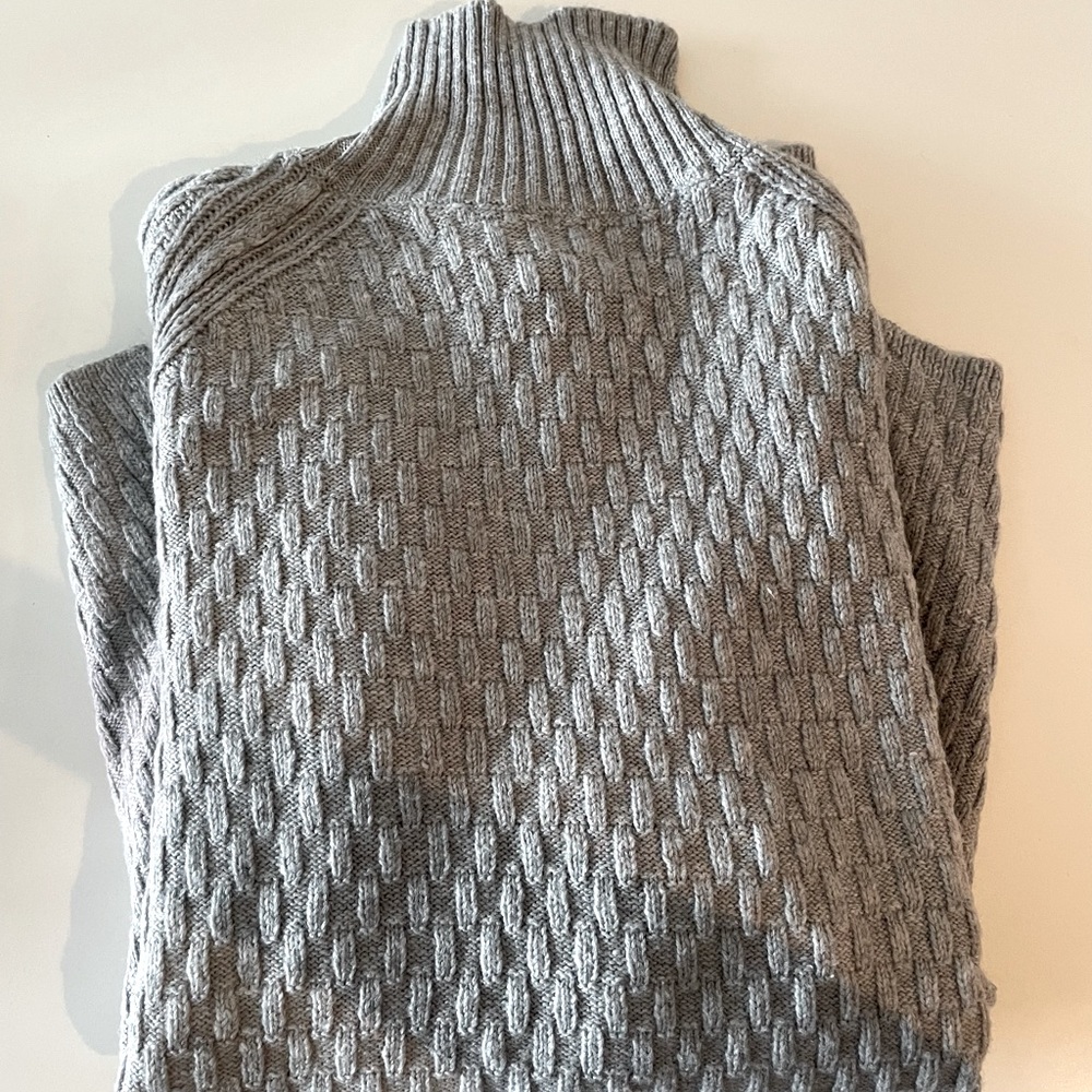 Vince Camuto grey turtleneck sweater